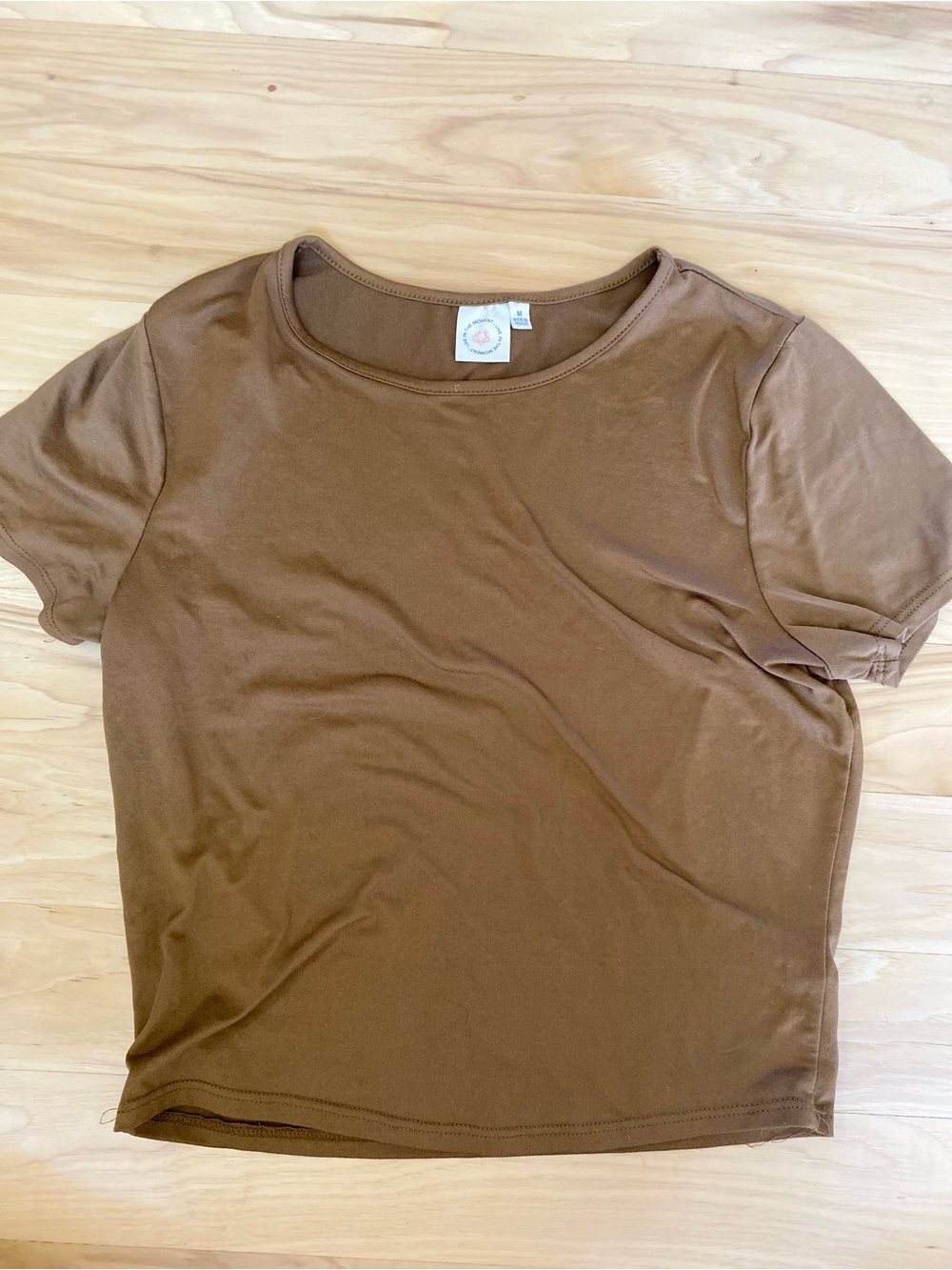 Cropped T-Shirts Lot of 3 Shirts Medium Cropped Tees Wild Fable Powerchill - Picture 9 of 10